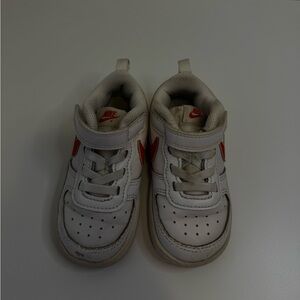 Nike Kids White and Orange Sneakers